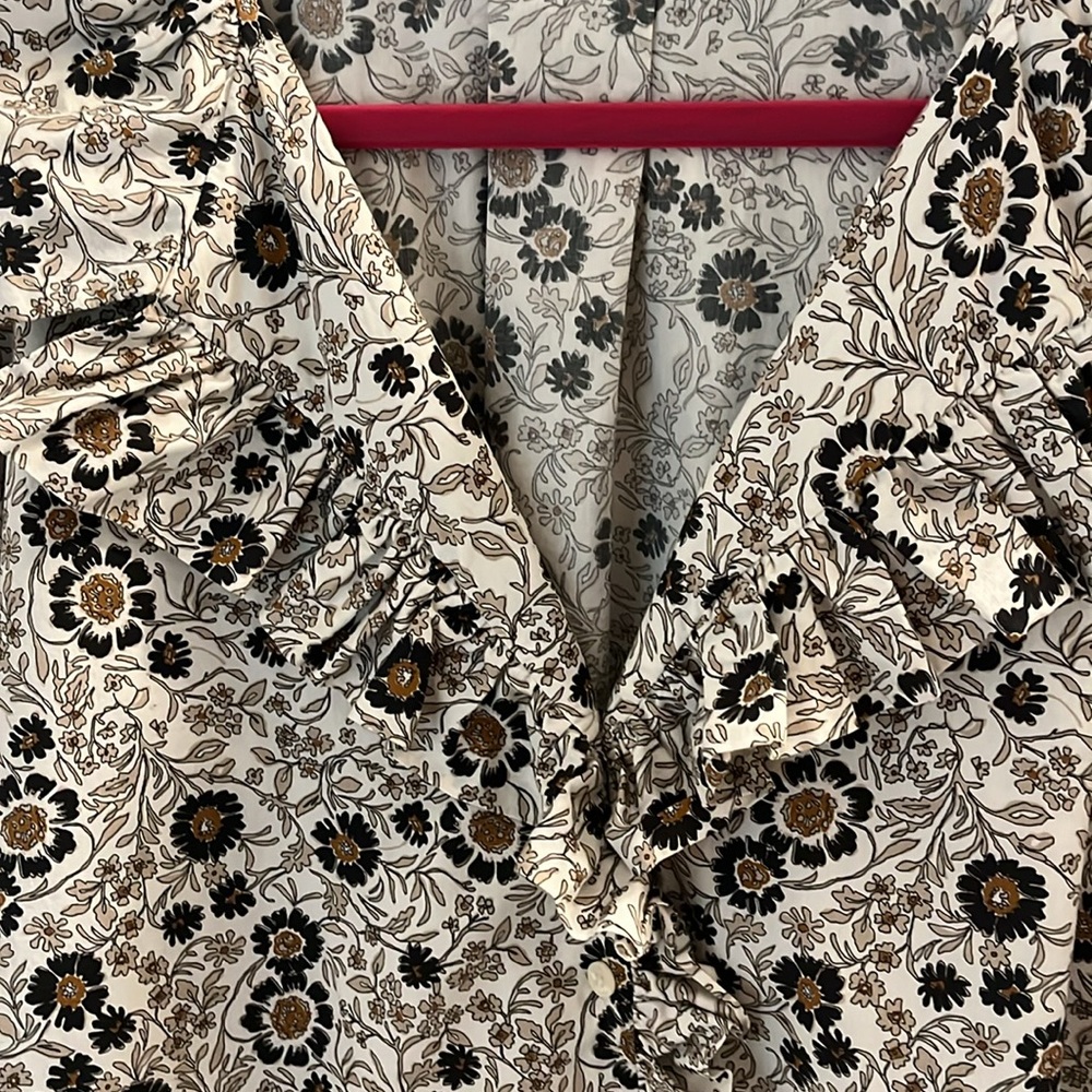 Zara button down ruffled cotton shirt. - Picture 9 of 15